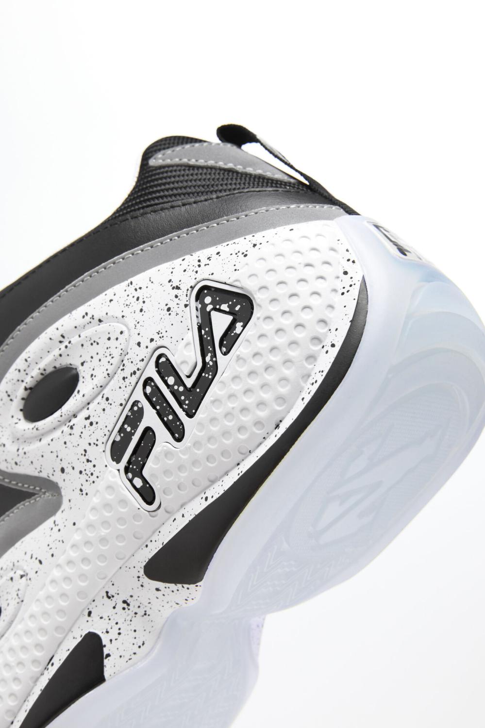 Men Sneakers &amp; Lifestyle | FILA Men's Grant Hill 3 018 BLACK / WHITE / ICE