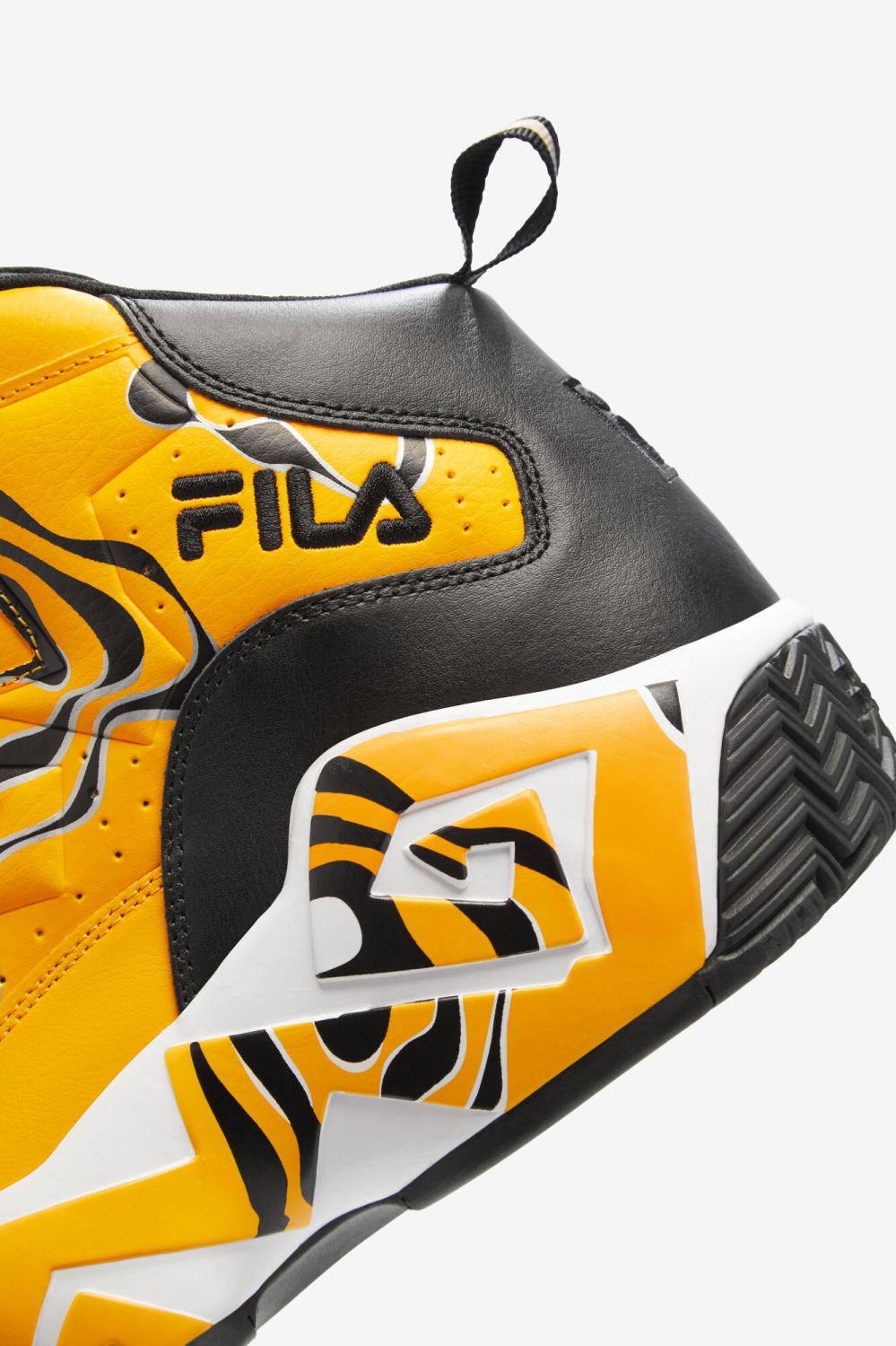 Men Sneakers &amp; Lifestyle | FILA Men's MB 702 GOLD FUSION / BLACK / WHITE