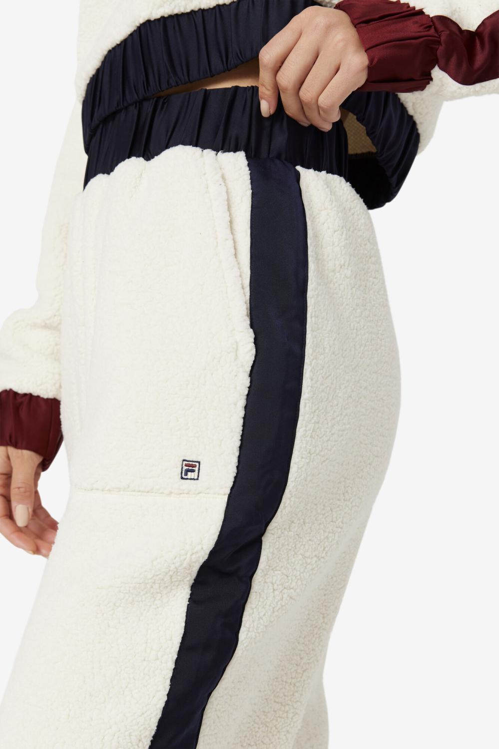 Women Shorts &amp; Pants | FILA Malia Jogger 300 TOFU / PEACOAT / TAWNY PORT