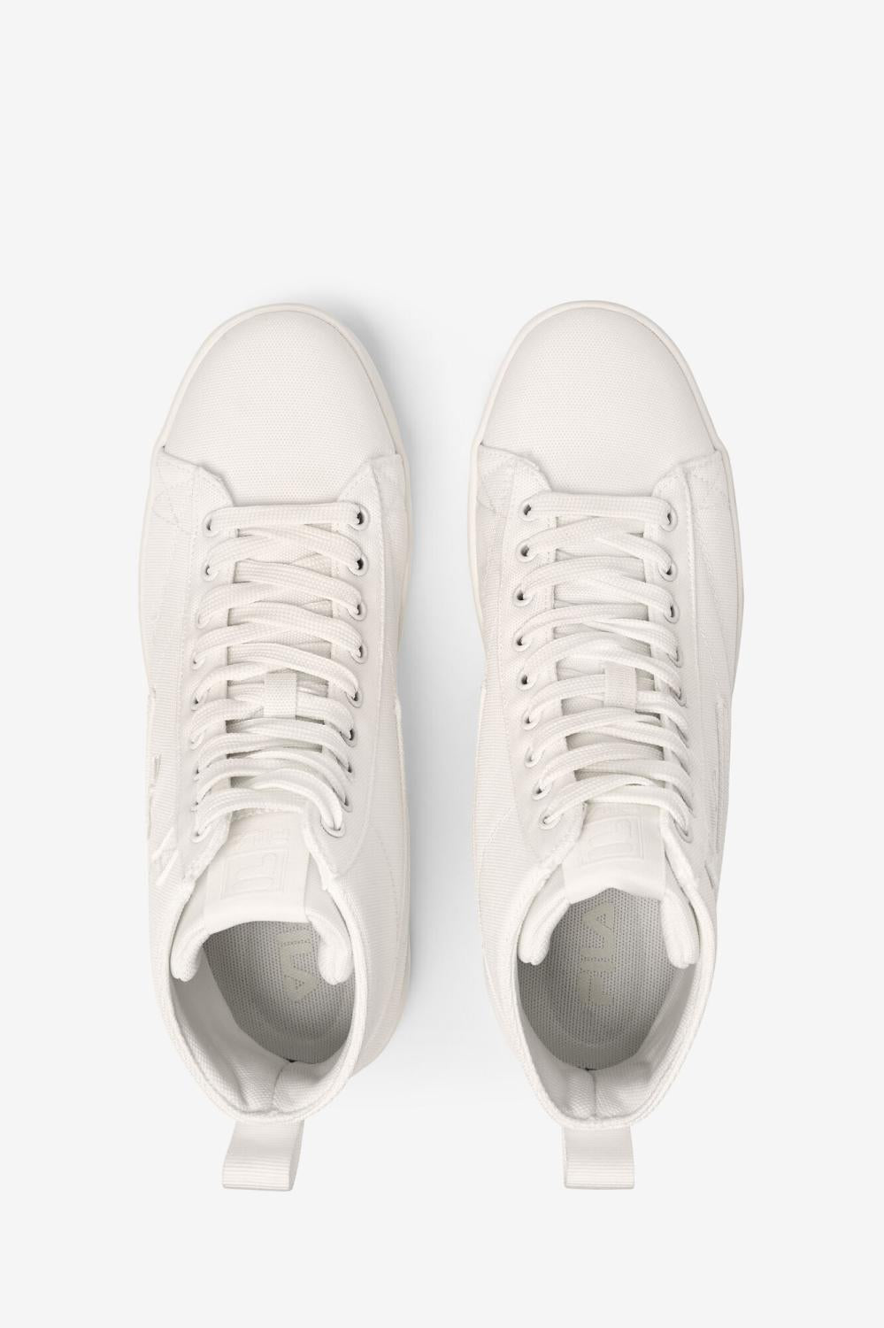 Women Sneakers &amp; Lifestyle | FILA Women's Gennaio 100 GARDENIA / GARDENIA / GARDENIA